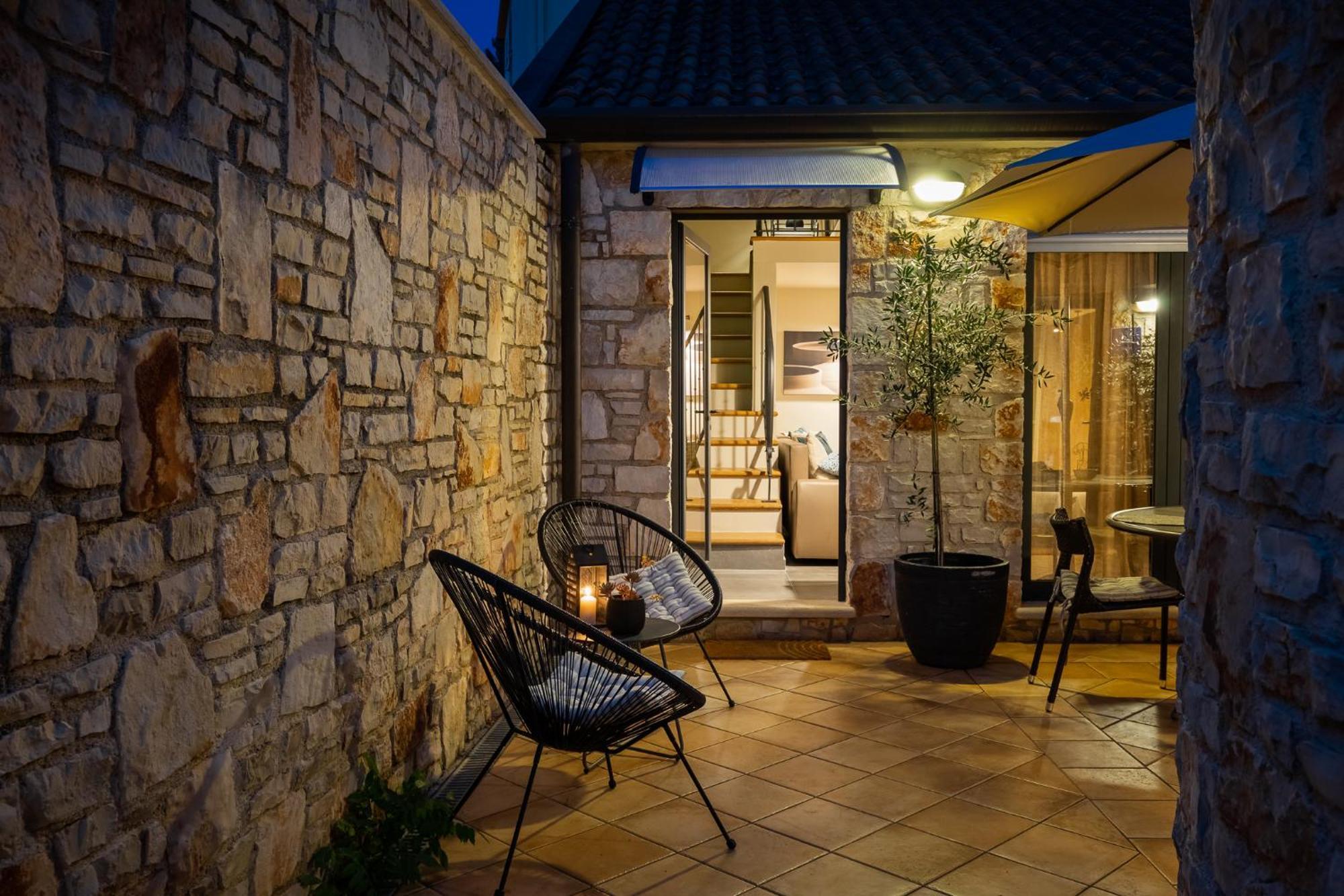 Grota Premium Apartment & Room Poreč Buitenkant foto