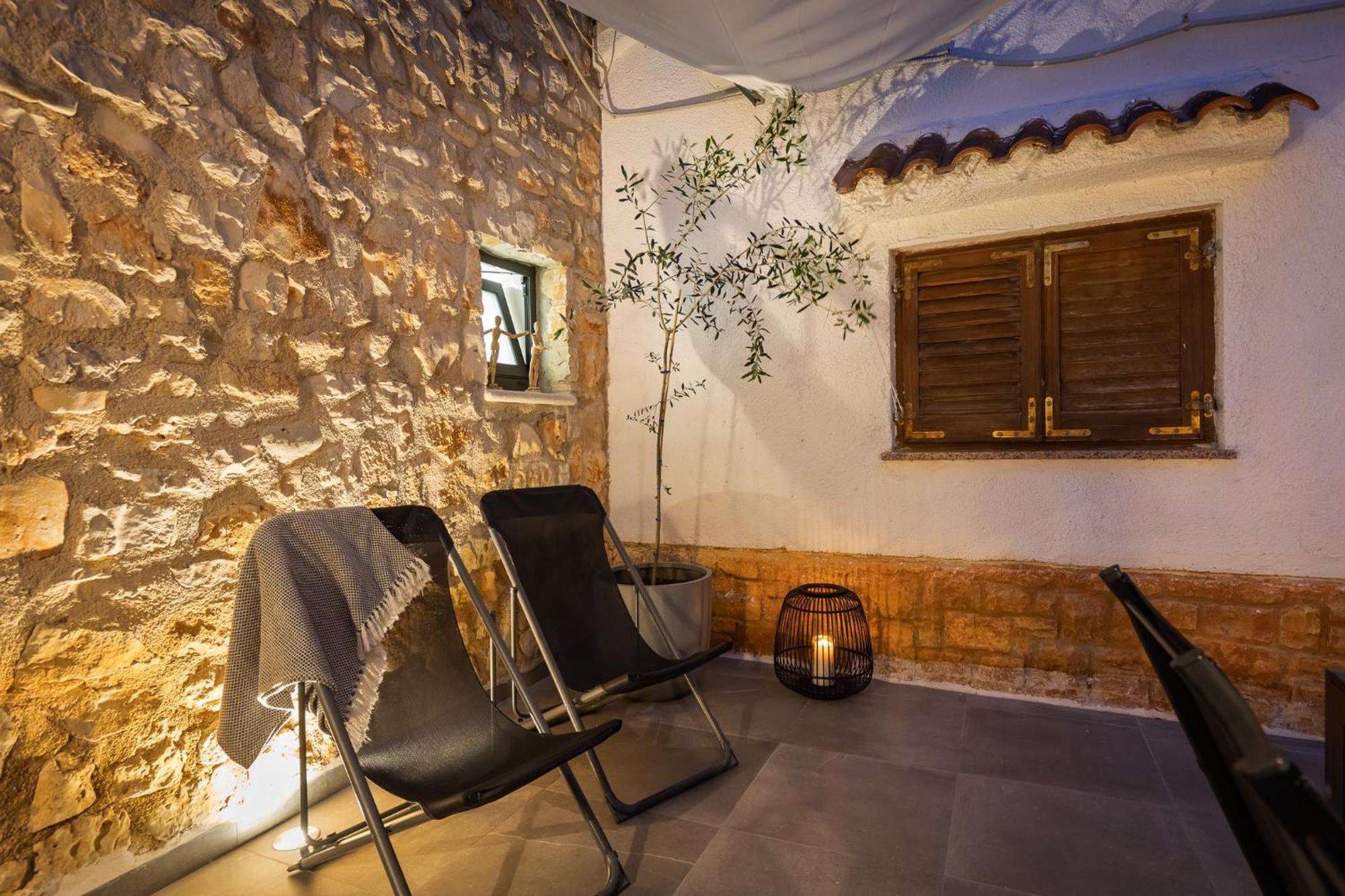 Grota Premium Apartment & Room Poreč Buitenkant foto