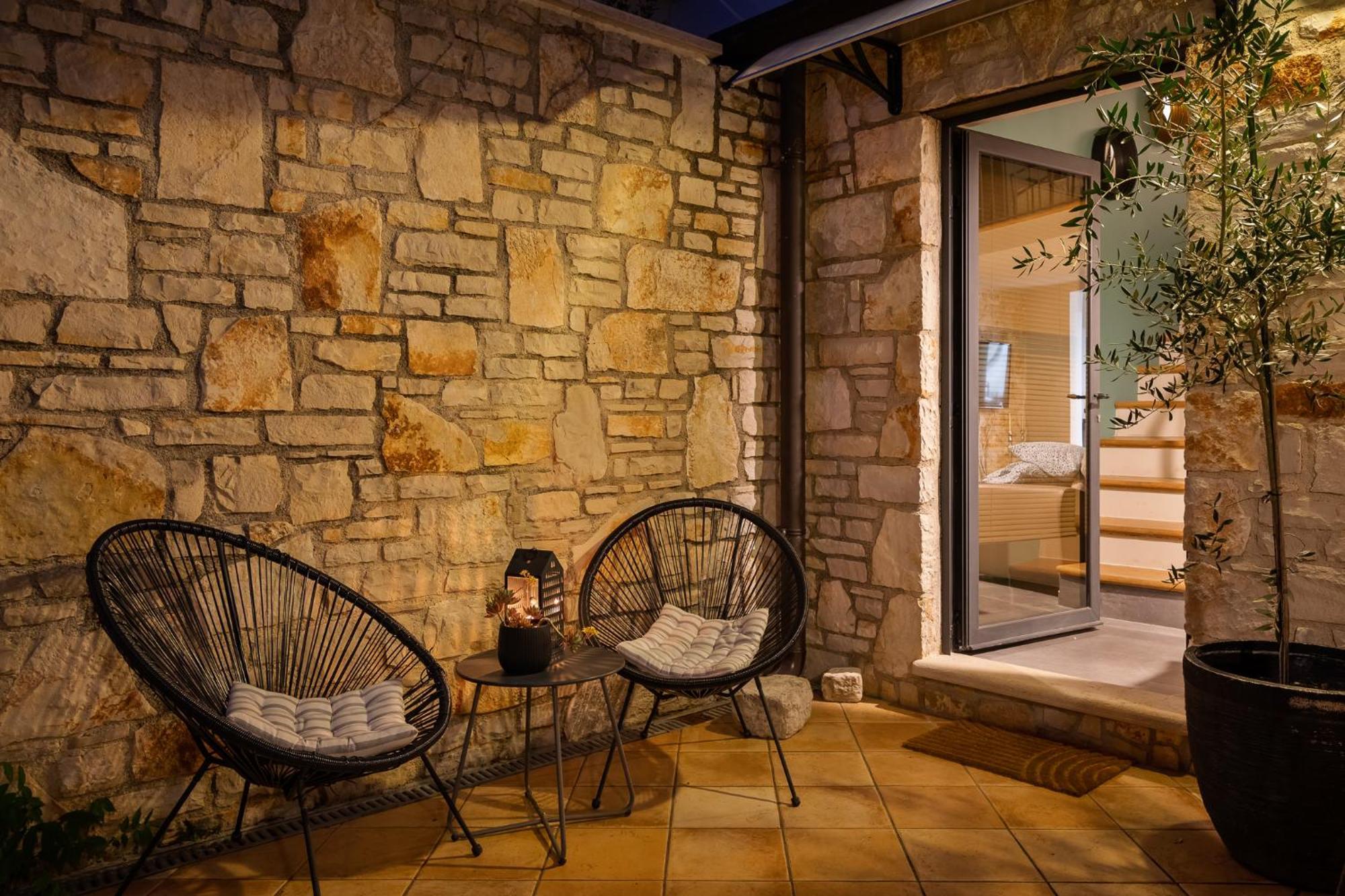 Grota Premium Apartment & Room Poreč Buitenkant foto