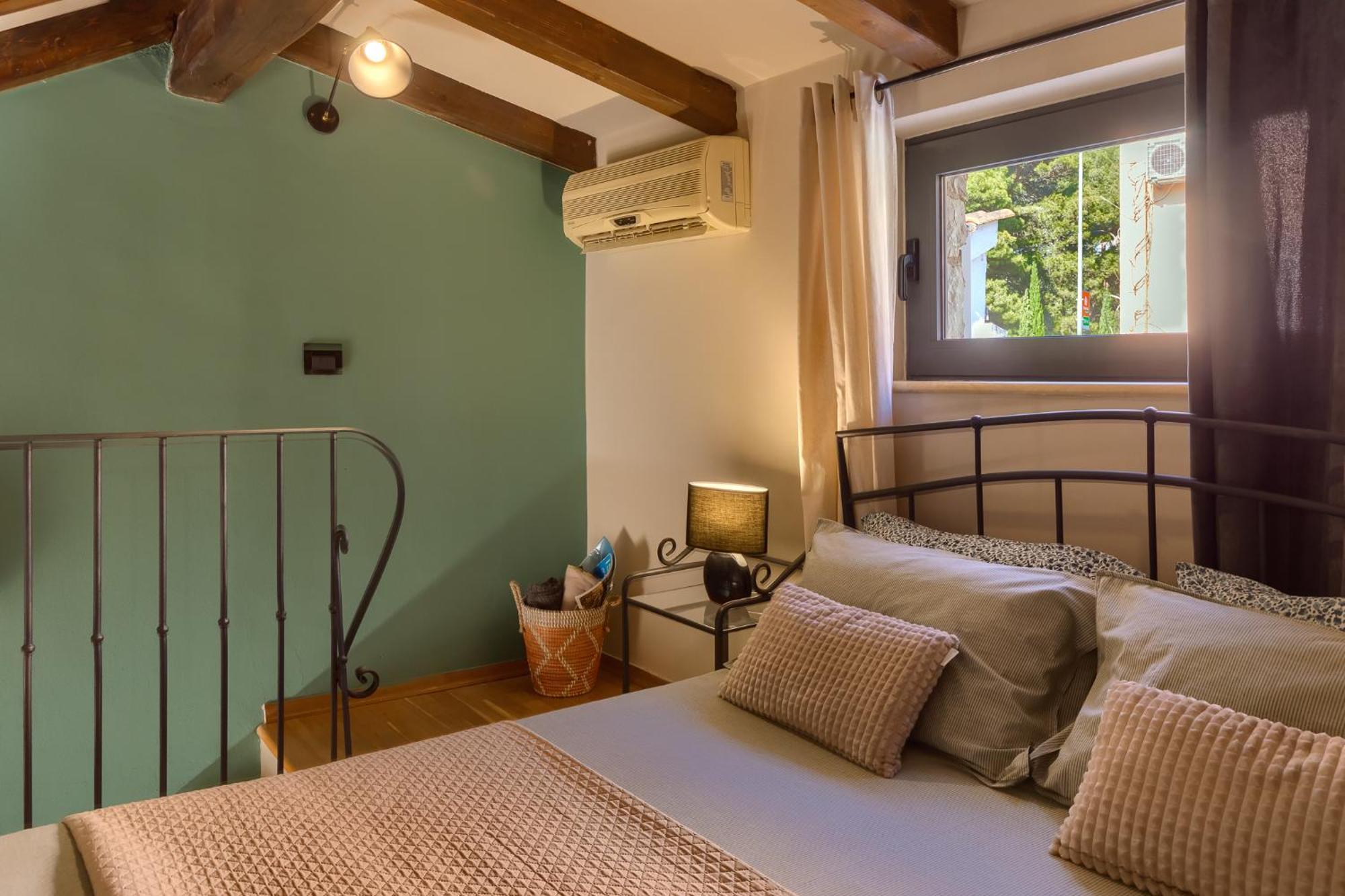 Grota Premium Apartment & Room Poreč Buitenkant foto