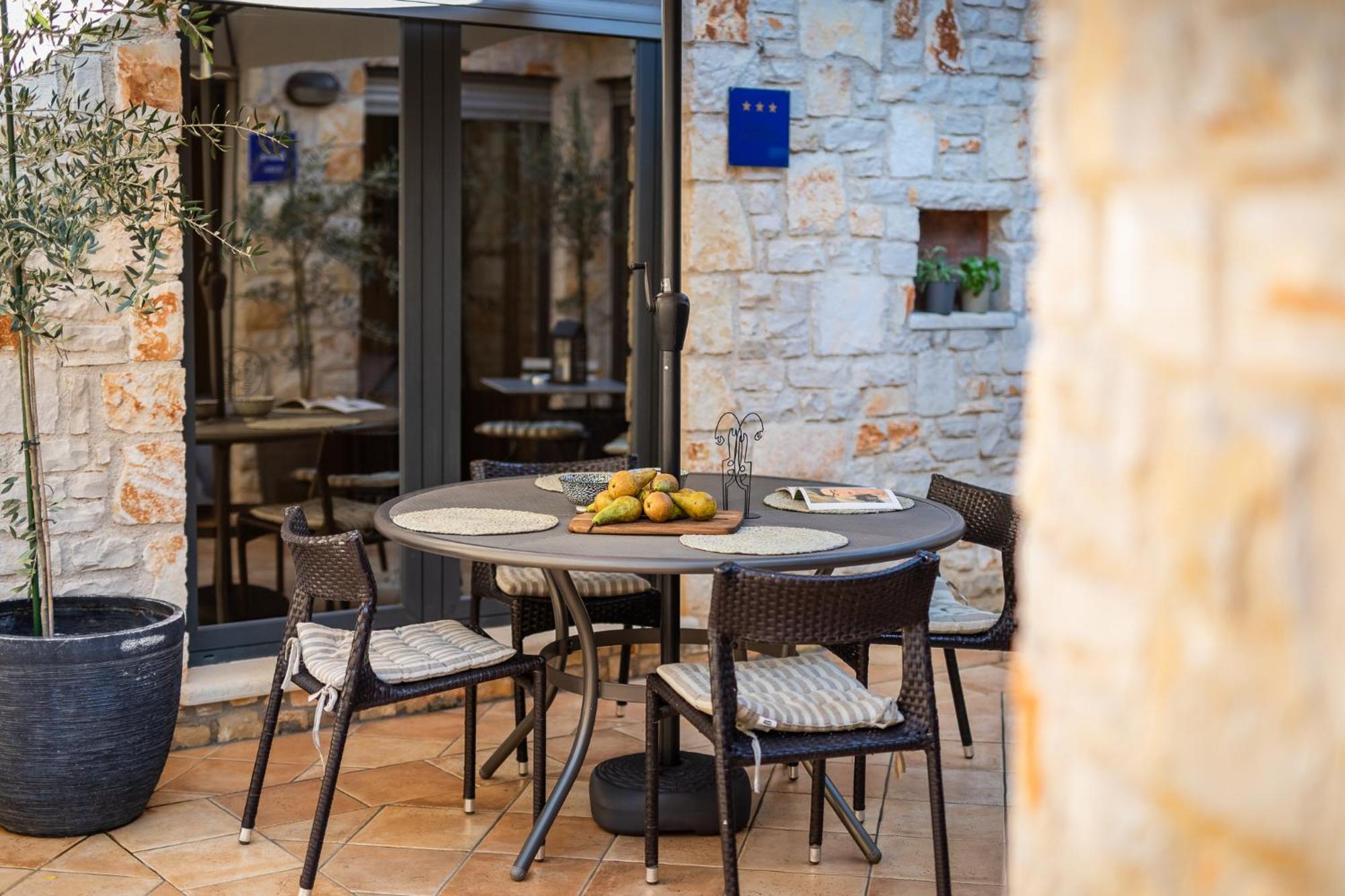 Grota Premium Apartment & Room Poreč Buitenkant foto